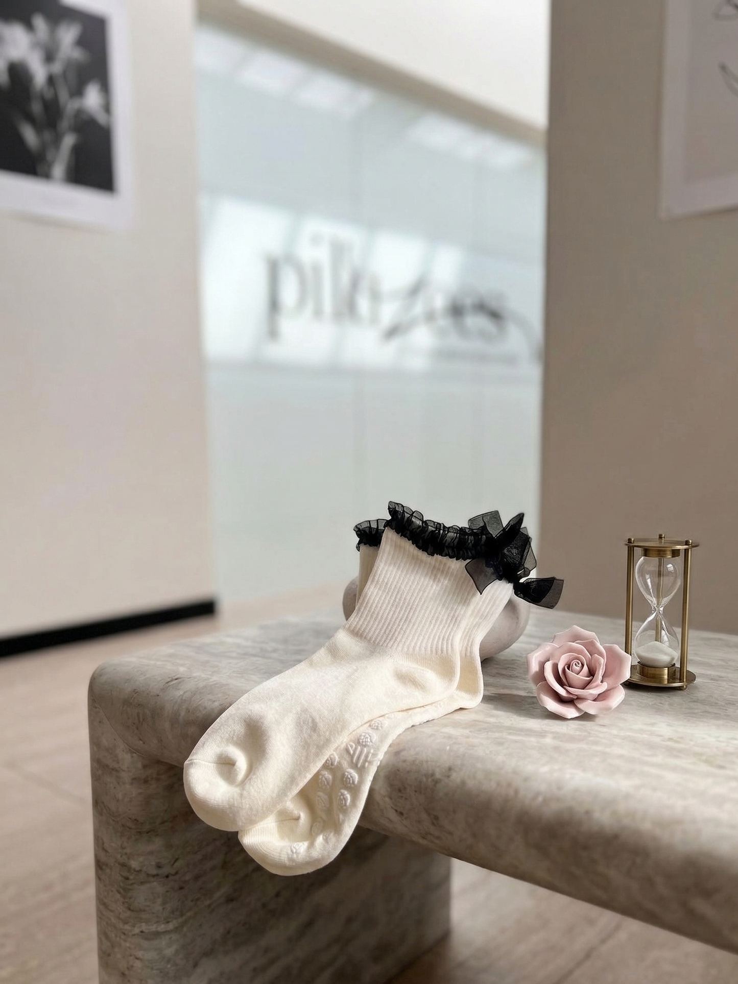 Ruffle Noir Rose Soles Collection